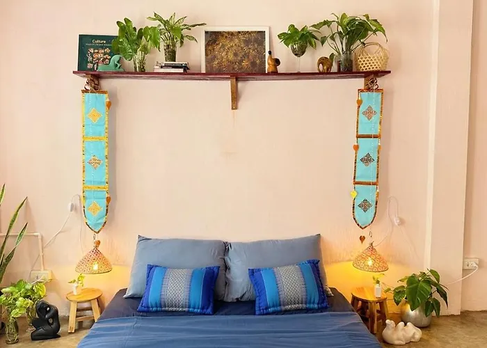 아파트 Baan Yentafo - Pink House In Talad Noi 방콕